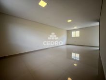 <strong>Sobrado Triplex com 3 quartos, sendo 1 suíte, em Oficinas</strong>