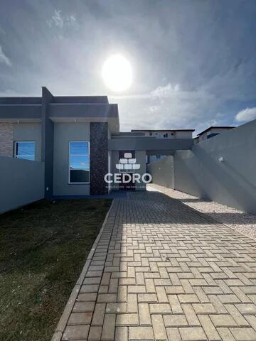 Foto Imóvel - Casa Com 3 Quartos, Sendo 1 Suíte, Em Uvaranas