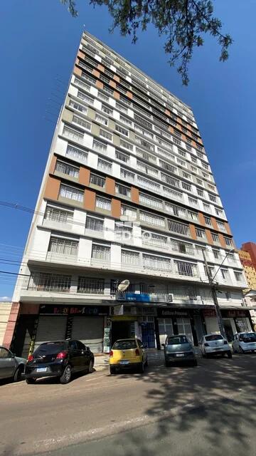 Foto Imóvel - Apartamento Com 3 Quartos, Sendo 1 Suíte, No Centro