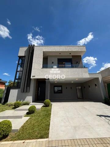 Foto Imóvel - Sobrado Com 4 Quartos, Sendo 3 Suítes, Em Uvaranas