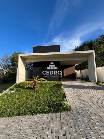 Foto Imóvel - Casa Com 3 Quartos, Sendo 1 Suíte, No Contorno