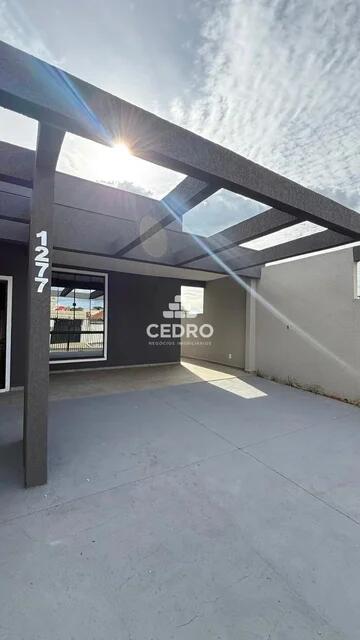 Foto Imóvel - Casa Com 3 Quartos, Sendo 1 Suíte, Em órfãs
