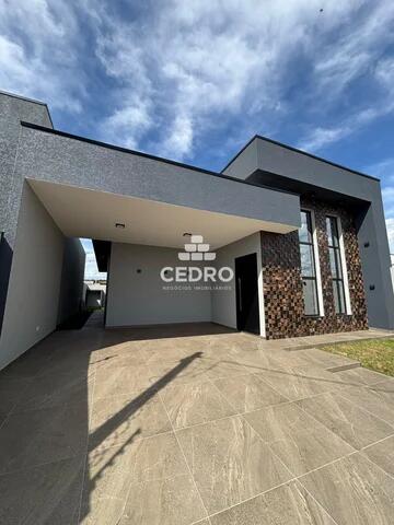 Foto Imóvel - Casa Com 3 Quartos, Sendo 1 Suíte, No Le Parc