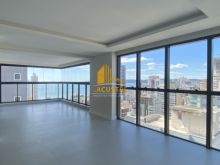 <strong>Apartamento, edifício Times Square, Meia Praia - Itapema</strong>