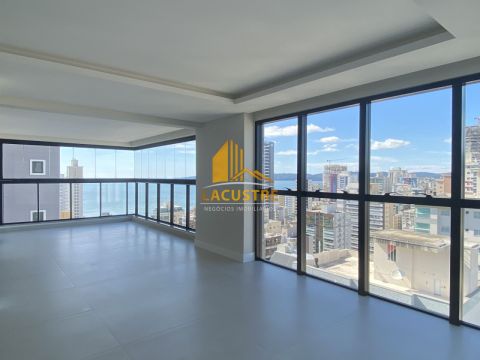 Apartamento, Edifício Times Square, Meia Praia - Itapema
