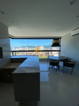 Lindíssimo Apartamento Em Meia Praia - Itapema