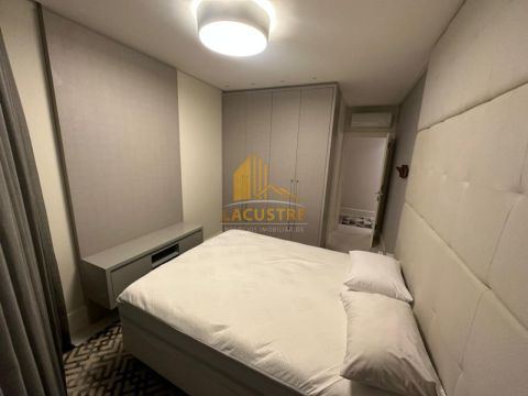 Apartamento Frente Mar, Com 04 Suítes, Centro, Itapema-sc