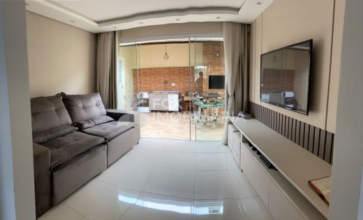 <strong>Casa à venda no Condominio Brisa - Ronda</strong>