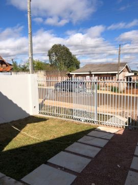 Casa à Venda No Bairro San Martins - Neves