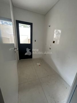 Sobrado à Venda No Parque N.sra. Das Graças - Boa Vista