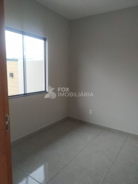 Casa à Venda No Dona Marly - Uvaranas