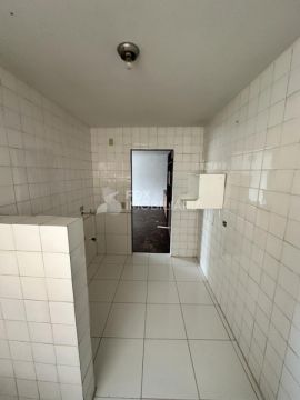 Apartamento à Venda No Condomínio Monteiro Lobato