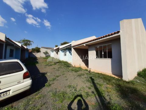 Casas à Venda No Bairro Planalto - Chapada