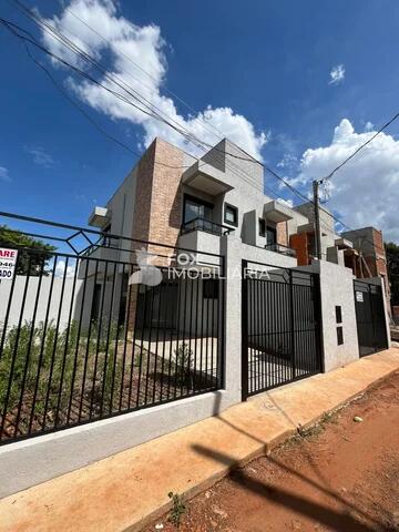 Foto Imóvel - Sobrado à Venda No Bairro Estrela