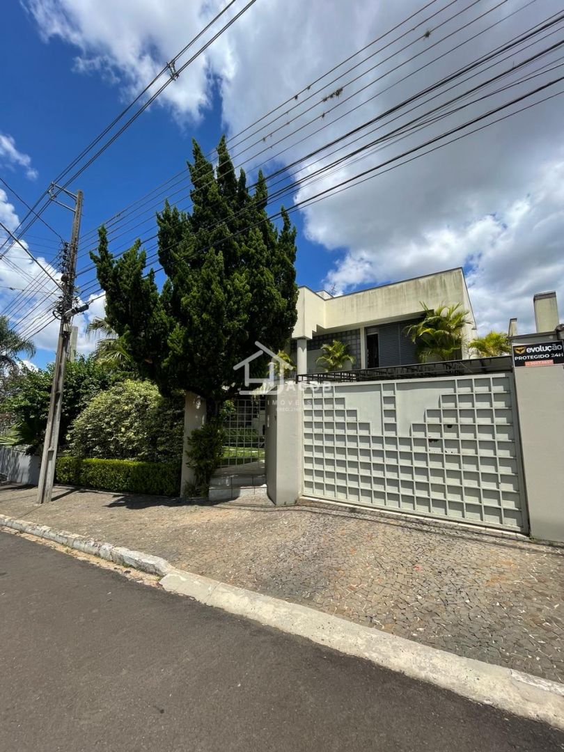 Casa No Jardim América - Locação