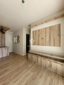 Apartamento Semi Mobiliado - Uvaranas