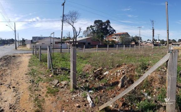 Terreno De Esquina à Venda Em Uvaranas