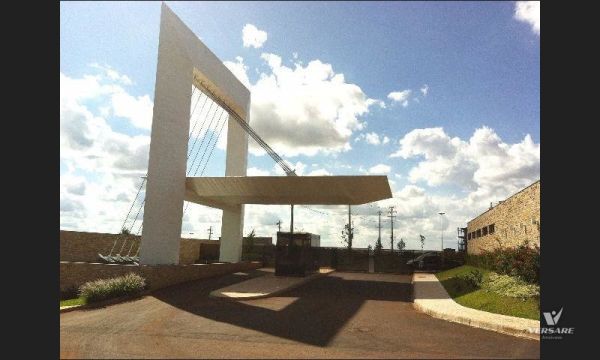 Foto Imóvel - Terreno à Venda No Condomínio La Defense