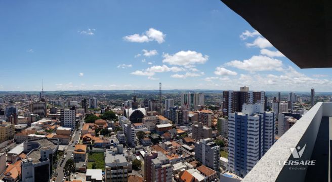 Cobertura à Venda No Centro 