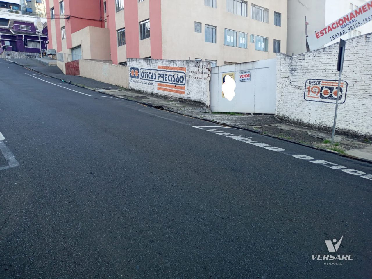 Terreno à Venda No Centro 