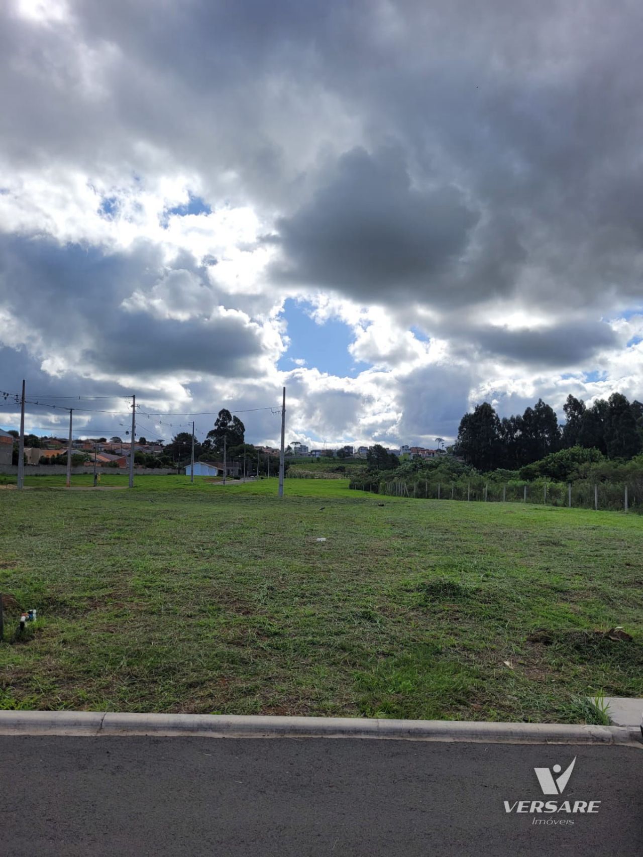 Terreno à Venda No Condomínio Ecoville Ii