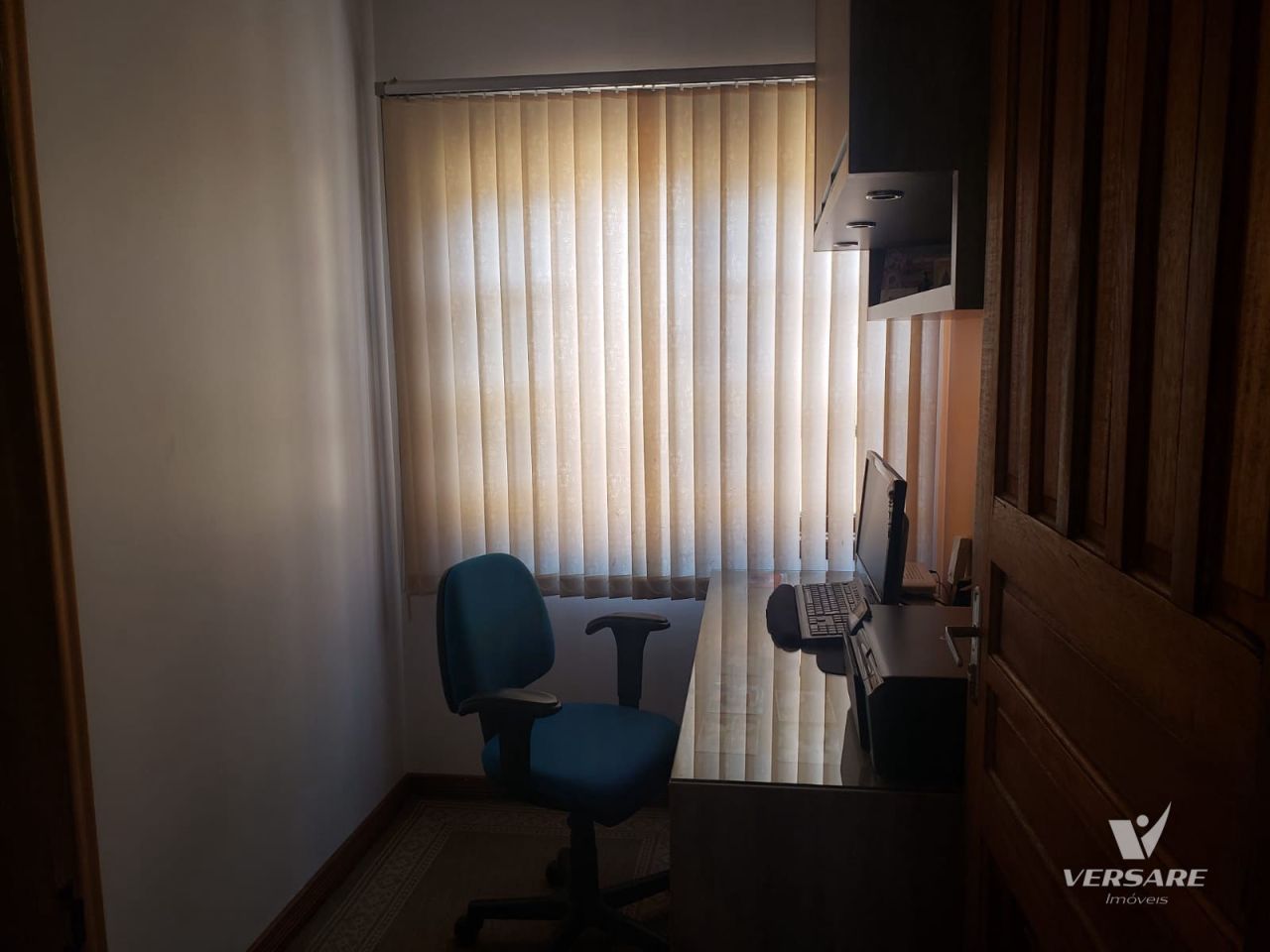 Casa à Venda Em Oficinas 