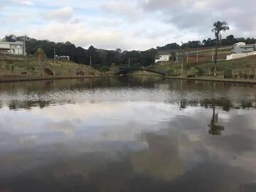 Foto Imóvel - Linda Residência Alto Padrão Em Condomínio.