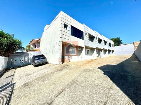 Foto Imóvel - Sobrado à Venda No Bairro Estrela