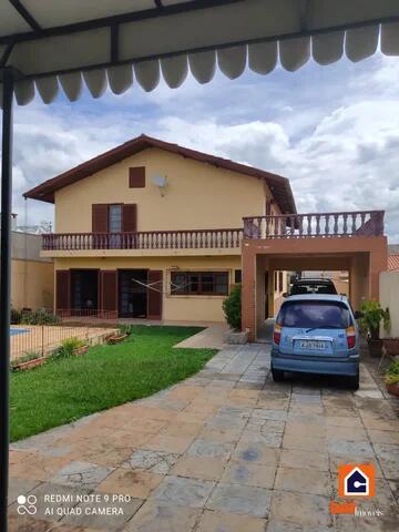 Foto Imóvel - Sobrado à Venda Em Uvaranas