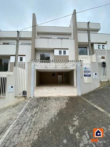 Foto Imóvel - Sobrado à Venda Em Estrela