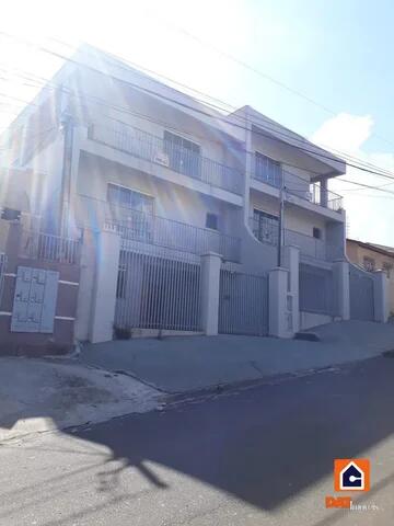 Foto Imóvel - Sobrado à Venda Em Uvaranas