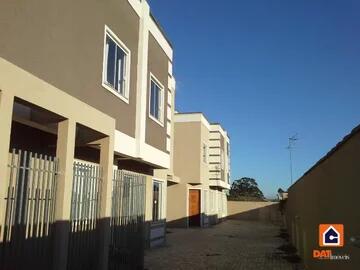 Foto Imóvel - Sobrado à Venda Em Uvaranas