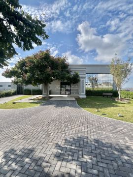 Condomínio Coliseu - Terreno á Venda - Jardim Carvalho