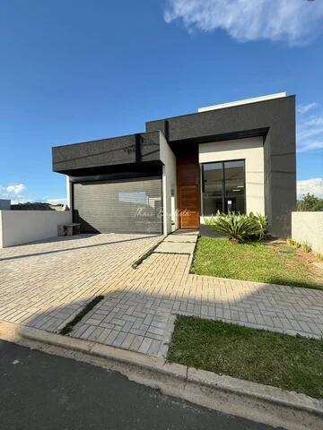 Foto Imóvel - Condomínio Bosque Mistral - Casa à Venda - Jardim Carvalho