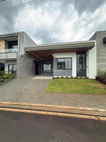 Foto Imóvel - Condomínio Ecoville - Casa A Venda - Contorno