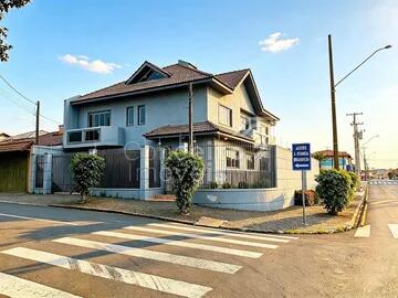 Foto Imóvel - Sobrado Triplex Semimobiliado - órfãs