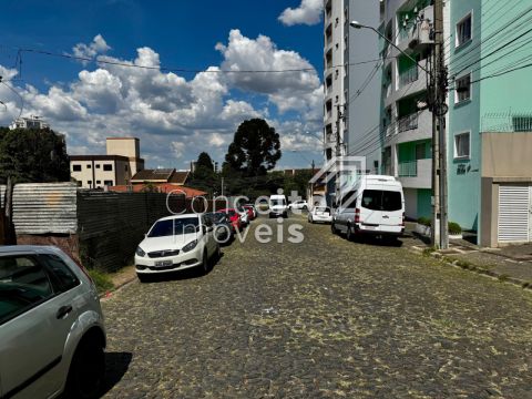 Edifício Onix - Apartamento - Centro