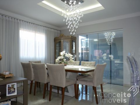 <strong>Sobrado - Semi Mobiliado - Bairro Órfãs</strong>