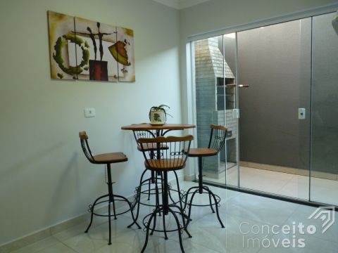 Sobrado - Semi Mobiliado - Bairro órfãs