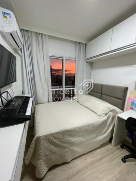 Edifício La Rochele - Apartamento - órfãs