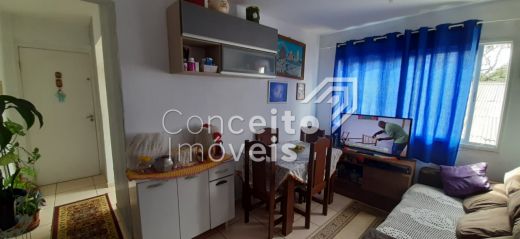 Condomínio Residencial Acapulco - Apartamento -  Uvaranas