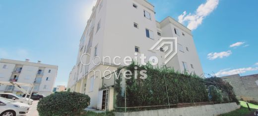 Condomínio Residencial Campo Alegre - Uvaranas - Apartamento