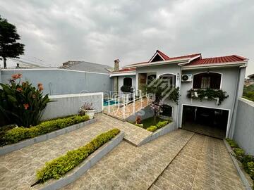 Foto Imóvel - Residência Com Edícula E Piscina - Oficinas