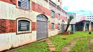 Foto Imóvel - Barracão Com 200m² - Centro