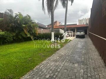 Foto Imóvel - Residência Com Amplo Terreno E Piscina - Nova Rússia