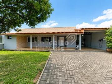 Foto Imóvel - Residência Com Amplo Terreno - Oficinas