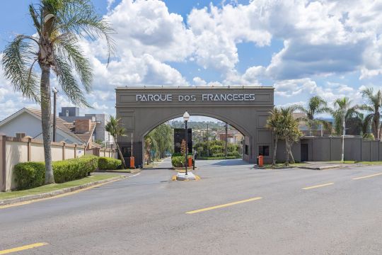 Casa à Venda Condominio Parque Dos Franceses, 3 Quartos, 3 Suites, 2 Vagas, 623m