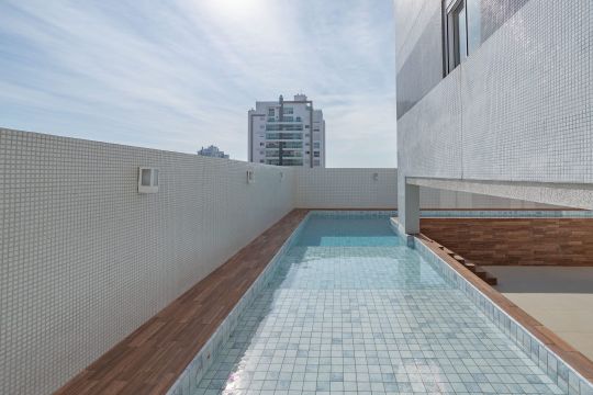 Apartamento à Venda 3 Quartos, 1 Suite, 2 Vagas, 191.91m², Centro