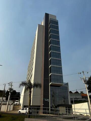 Foto Imóvel - Sala Comercial à Venda E Locação No Edifício Health Tower, C