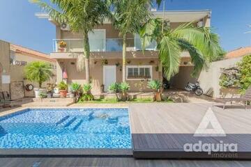 Foto Imóvel - Casa Com Piscina à Venda Contendo 4 Quartos Na Vila Estrela